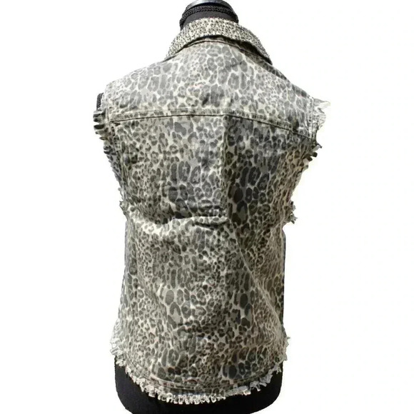 English Rose Women's Animal Print Sleeveless Vest Beaded Collar Size M/L NWT - Picture 3 of 4
